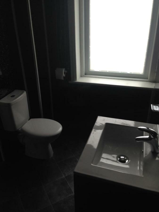 Comfort Triple Room with Shower